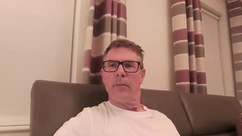 Rob online show from 09-30-25, 06:07