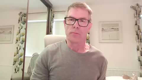 Rob online show from 10-01-25, 08:42