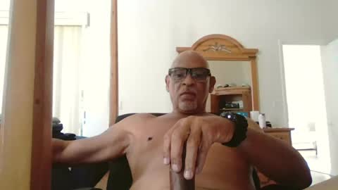 Snapshot of rionel chatting on 07-28-26, 07:39 RioNel online show from 07-28-26, 07:39