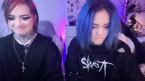   DianaBrite            fansl y online show from 01-10-25, 11:22