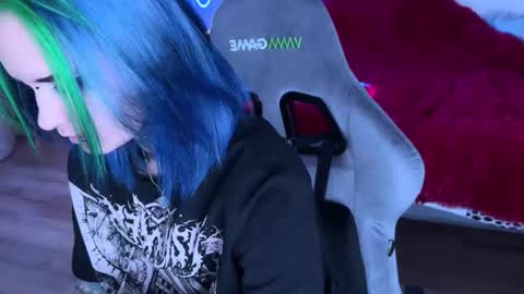   DianaBrite            fansl y online show from 09-16-25, 01:12