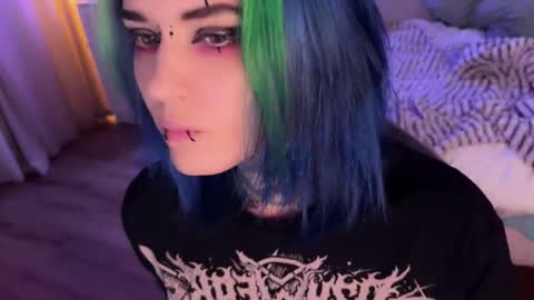   DianaBrite            fansl y online show from 10-16-25, 05:25