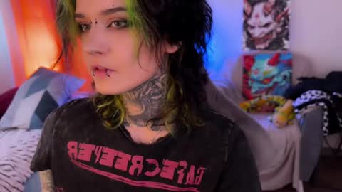   DianaBrite            fansl y online show from 04-10-26, 03:50