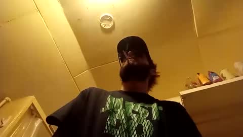 Snapshot of ripperusa33 chatting on 09-29-25, 04:28 ripperusa33 online show from 09-29-25, 04:28