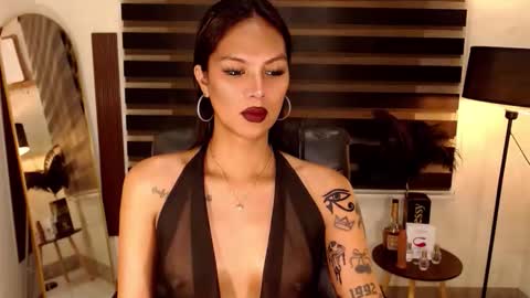 riri online show from 10-21-25, 02:45