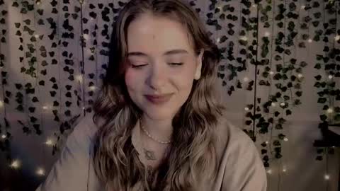 risha_laass online show from 02-08-25, 08:10