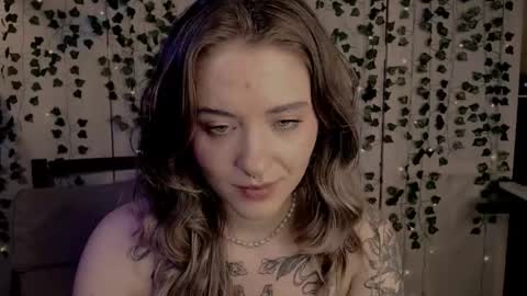 risha_laass online show from 02-15-25, 10:31