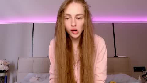 Snapshot of rita_orra chatting on 06-10-26, 07:51 Rita online show from 06-10-26, 07:51