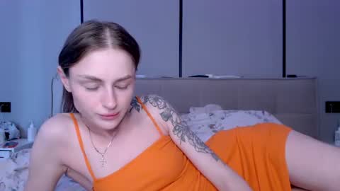 Snapshot of rita_orra chatting on 06-23-26, 12:58 Rita online show from 06-23-26, 12:58