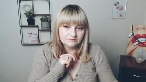 rita_sunshine online show from 09-26-25, 07:56