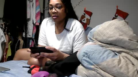 River Saint online show from 02-08-25, 10:19