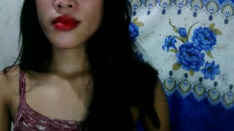 Snapshot of riyu77 chatting on 09-15-25, 05:13 riyu77 online show from 09-15-25, 05:13