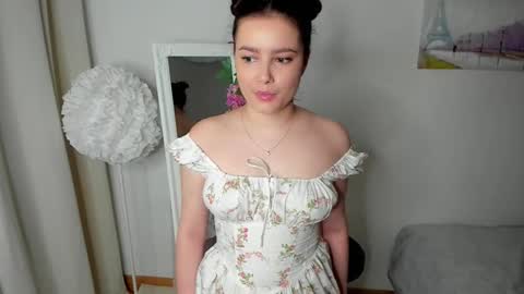 Snapshot of rizz_caprice chatting on 03-03-26, 07:42 Lilly online show from 03-03-26, 07:42