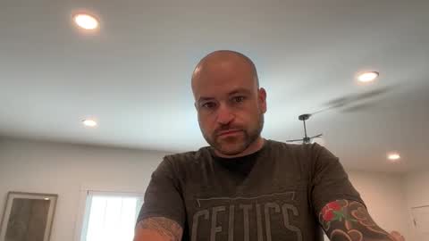 roadking1122 online show from 12-16-25, 02:33