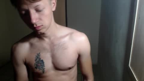 RoastingCorn online show from 04-04-26, 05:43