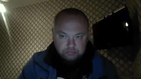 rob18997 online show from 02-12-26, 06:25