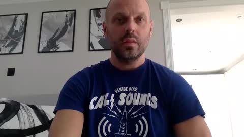 rob253959 online show from 09-13-25, 03:01