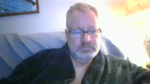 Snapshot of rob872217 chatting on 12-20-24, 10:05 rob872217 online show from 12-20-24, 10:05