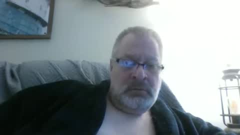 Snapshot of rob872217 chatting on 03-10-26, 12:43 rob872217 online show from 03-10-26, 12:43