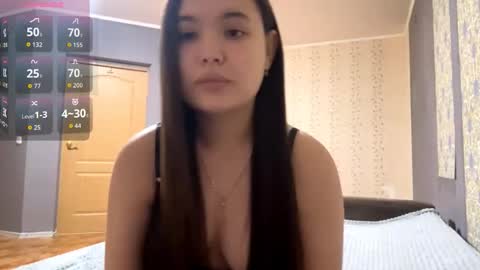 Snapshot of robbimckoy chatting on 02-15-26, 03:09 Aya online show from 02-15-26, 03:09