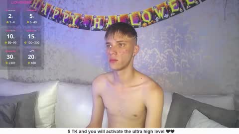 Snapshot of robbinblaze chatting on 10-08-25, 08:50 Robbin online show from 10-08-25, 08:50