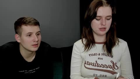 Lisa and Robert  i am online all days 900 am GMT3   online show from 12-25-24, 04:54