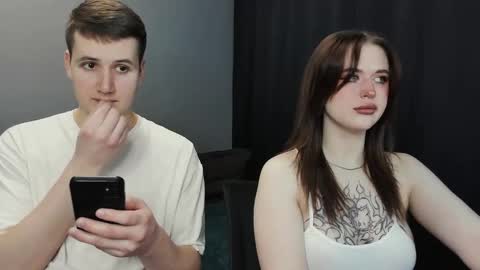 Lisa and Robert  i am online all days 900 am GMT3   online show from 02-17-25, 10:47