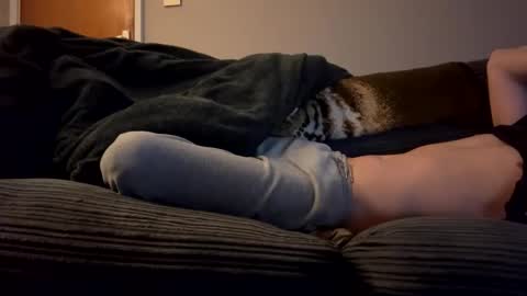 Snapshot of robertbrian033 chatting on 04-06-26, 10:33 robertbrian033 online show from 04-06-26, 10:33