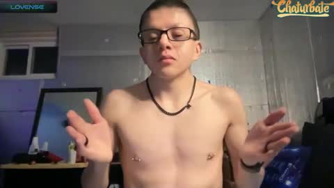 Snapshot of robertcicijr21 chatting on 02-05-25, 02:08 Robert Cici Jr. online show from 02-05-25, 02:08