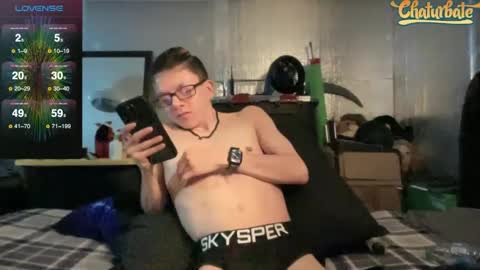 Snapshot of robertcicijr21 chatting on 02-08-25, 03:19 Robert Cici Jr. online show from 02-08-25, 03:19