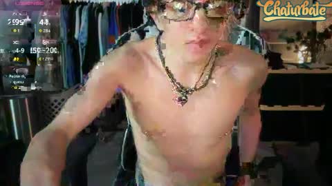 Snapshot of robertcicijr21 chatting on 10-10-25, 11:20 Robert Cici Jr. online show from 10-10-25, 11:20