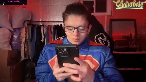 Snapshot of robertcicijr21 chatting on 11-18-25, 03:01 Robert Cici Jr. online show from 11-18-25, 03:01