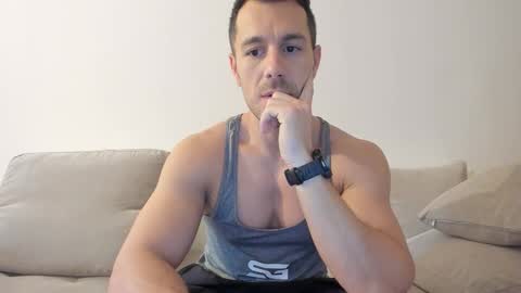 roberto4ever online show from 12-05-25, 06:33