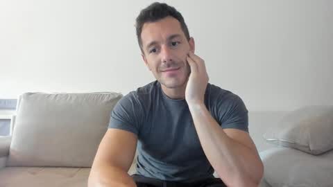 roberto4ever online show from 02-12-26, 06:41