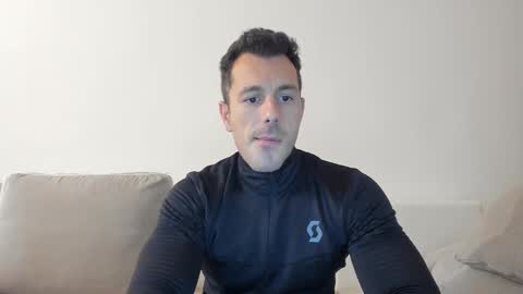 roberto4ever online show from 02-15-26, 01:20