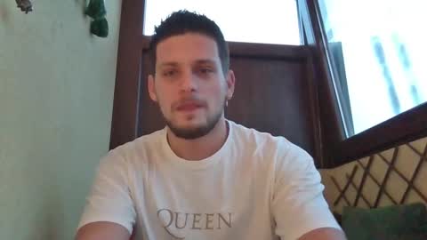 Roberto online show from 11-21-25, 05:28