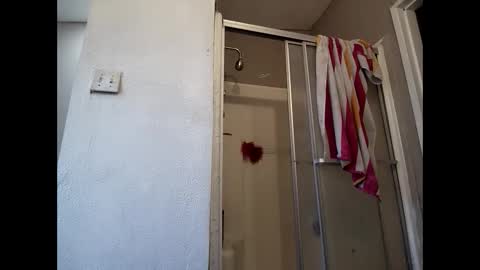 robertsaiz4200 online show from 04-16-26, 12:33