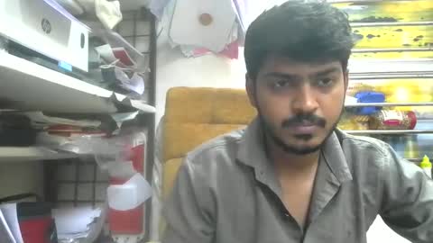 Snapshot of robertsalia220 chatting on 06-08-26, 12:49 Robertsalia online show from 06-08-26, 12:49