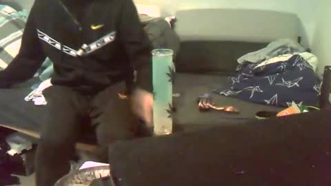 Zenek online show from 11-22-25, 03:05