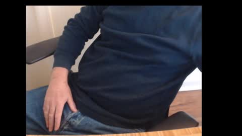 robidan6923 online show from 01-28-25, 03:57