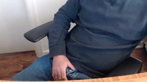 robidan6923 online show from 10-31-25, 02:51