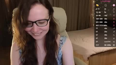 Snapshot of robin_gal chatting on 01-09-25, 11:34 Robin online show from 01-09-25, 11:34