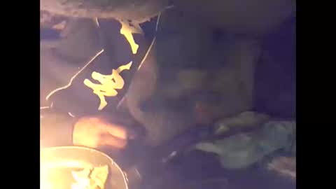 Snapshot of robincom23 chatting on 03-09-25, 09:24 R online show from 03-09-25, 09:24