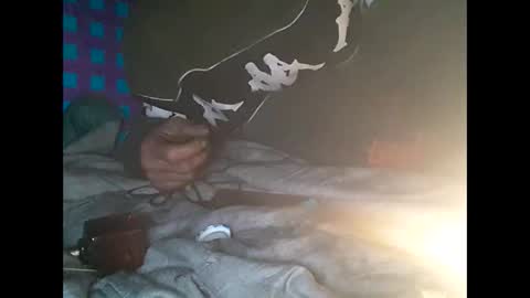 Snapshot of robincom23 chatting on 03-09-25, 02:32 R online show from 03-09-25, 02:32