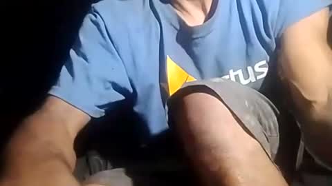 Snapshot of robincom23 chatting on 09-11-25, 03:45 R online show from 09-11-25, 03:45