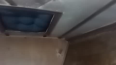 Snapshot of robincom23 chatting on 09-17-25, 03:52 R online show from 09-17-25, 03:52