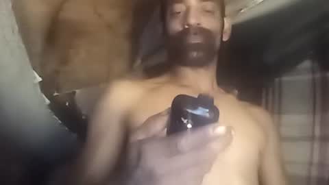 Snapshot of robincom23 chatting on 09-19-25, 01:51 R online show from 09-19-25, 01:51