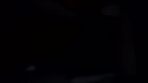 Snapshot of robincom23 chatting on 10-16-25, 06:58 R online show from 10-16-25, 06:58