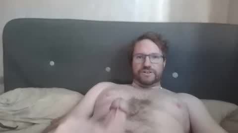 robinouhot online show from 02-20-25, 08:39