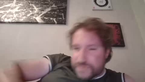 Snapshot of robinouhot chatting on 02-22-25, 12:08 robinouhot online show from 02-22-25, 12:08